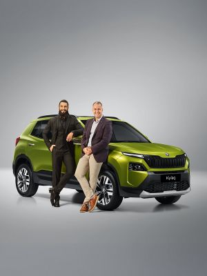 स्&zwj;कोडा ऑटो इंडिया के पहले ब्रांड सुपरस्&zwj;टार बने रणवीर सिंह भारत में स्&zwj;कोडा ऑटो के 25 वर्षों का मनाया जा रहा है जश्&zwj;न