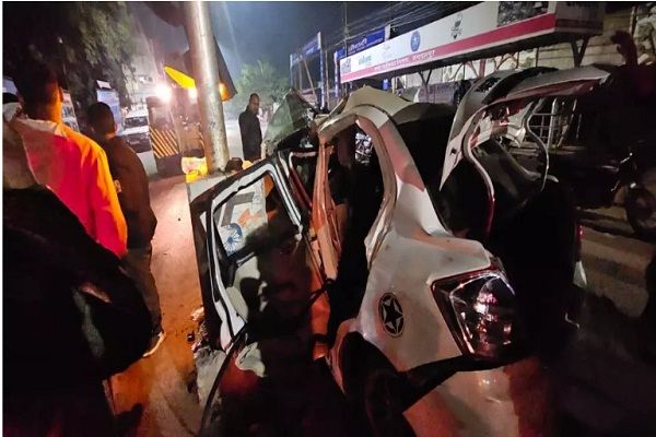 जगदलपुर में तेज रफ्तार का कहर दो की मौत दो घायल&hellip;