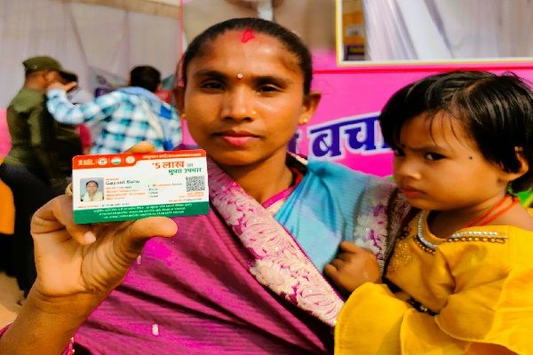 आयुष्मान कार्ड से हुआ नन्ही बच्ची युक्ति का ईलाज