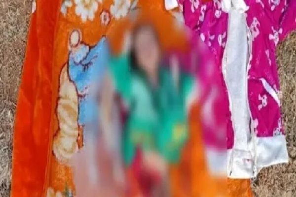 बिलासपुर रेलवे ट्रैक पर मिला नवजात का शव, इलाके में मचा हड़कंप...