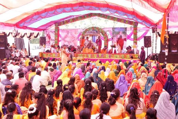 छत्तीसगढ़ के एक दिवसीय प्रवास पर शंकराचार्य, ने कहा 'छत्तीसगढ़िया सबले बढ़िया'