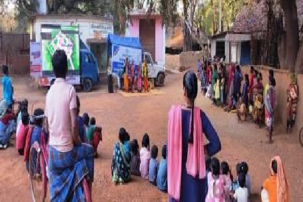 एलईडी वेन के माध्यम से जनकल्याणकारी योजनाओं का प्रचार-प्रसार