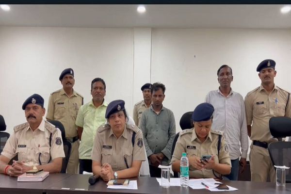 ममेरे भाई के नाम कराया गाड़ी फाइनेंस, फिर पैसों के लालच में उतारा मौत के घाट&hellip;