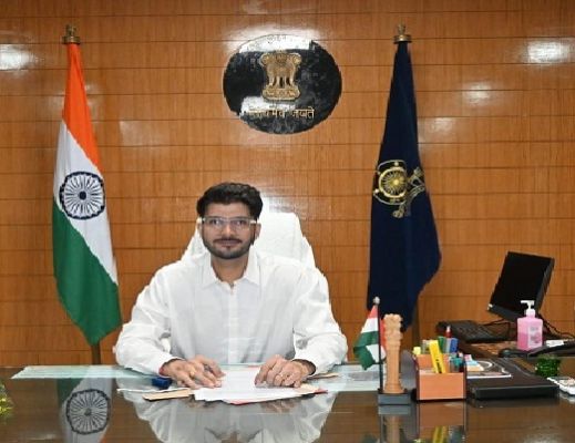 अवैधानिक,गैर कानूनी अथवा लोक शांति भंग करने वालों की जानकारी देने कलेक्टर ने जिलेवासियों से की अपील