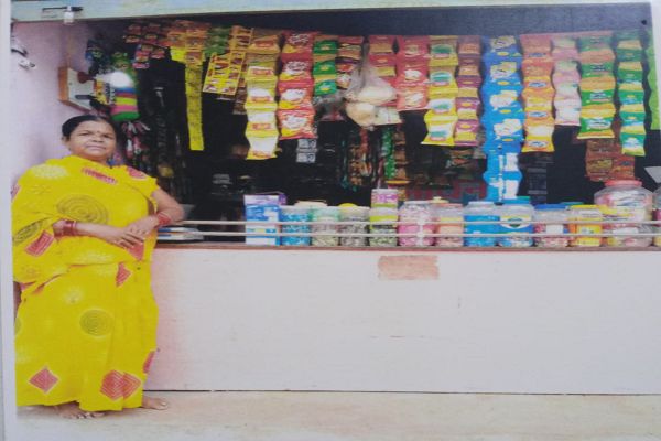 श्रीमती दशोदा ध्रुव की यह सफलता न केवल उनकी मेहनत और समर्पण का परिणाम है,