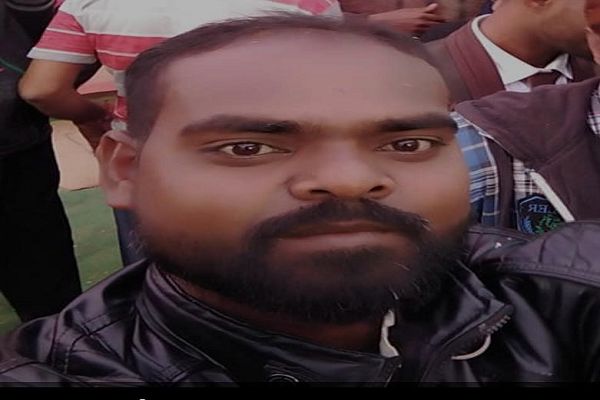 अवैध शराब बेचने वाले आरोपी के विरुद्ध पुलिस का प्रहार