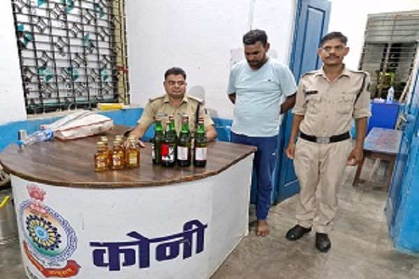 ढाबा में अवैध शराब बिक्री मामले में ढाबा संचालक गिरफ्तार