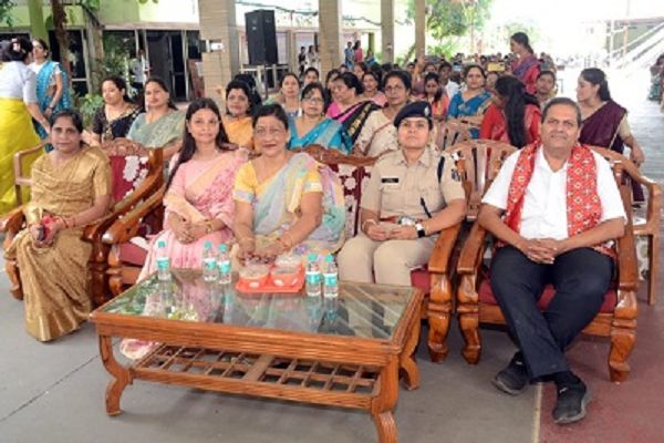 श्री अग्रसेन कन्या महाविद्यालय में धूमधाम से मनाया गया शिक्षक दिवस