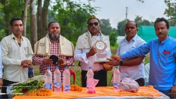 शासकीय वाहन चालक संघ ने सेवानिवृत्त सदस्यों को दी विदाई