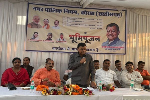 पहले वार्डों को 4 लाख के कार्यों के लिए लगाने पड़ते थे चक्कर, अब 4 करोड़ के कार्य हो रहे सांय-सांय : उद्योग मंत्री श्री लखन लाल देवांगन