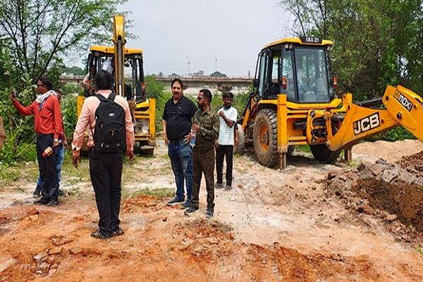 अवैध प्लाटिंग पर फिर चला निगम का बुलडोज़र