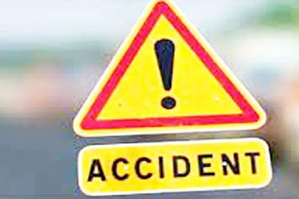 तेज रफ्तार कार के टक्कर से युवक की मौत