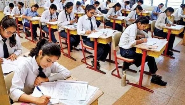 वार्षिक परीक्षा से पहले दसवीं- बारहवीं के विद्यार्धी कर ले तैयारी, देनी होगी प्री बोर्ड परीक्षा