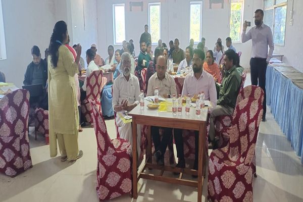 नियमित टीकाकरण सुदृढ़ीकरण एक दिवसीय कार्यशाला सम्पन्न* 