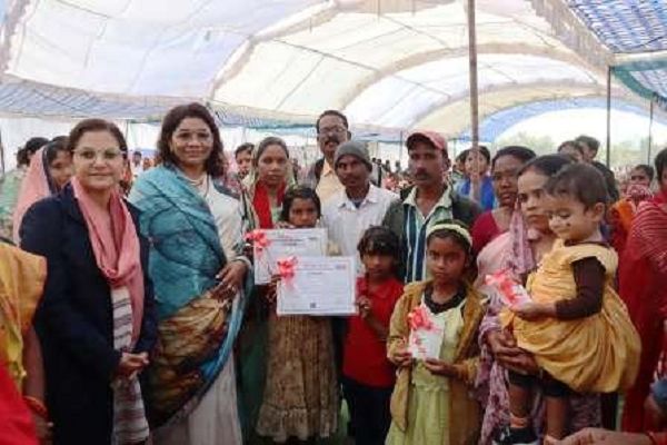 योजनाओं का लाभ लेने के लिए सम्बंधित विभागों में संपर्क करें : विधायक रेणुका सिंह