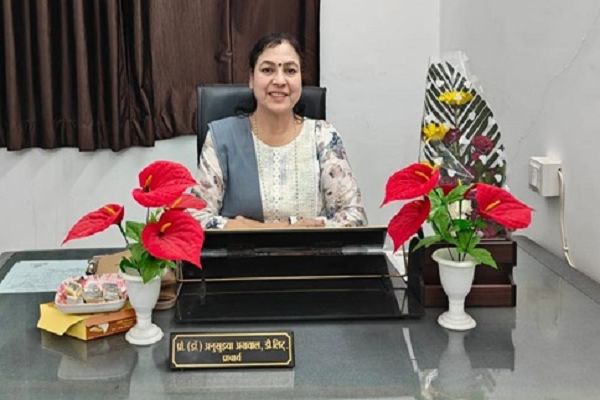 प्रो. डॉ. अनुसुइया अग्रवाल प्राचार्य पद पर पदोन्नत