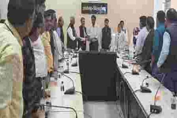 रेडक्रॉस प्रबंध समिति चुनाव में हरिशंकर सभापति और वर्षा उप सभापति