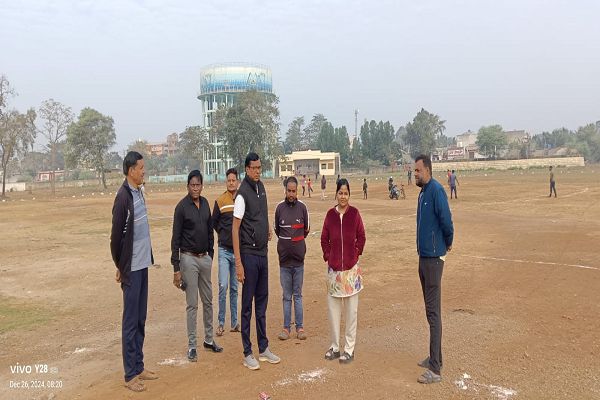  स्वास्थ्य अधिकारी ने सफाई गैंग का किया औचक निरीक्षण, कम कर्मचारी मिले