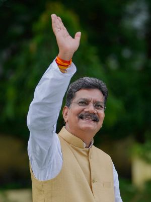 नेता प्रतिपक्ष ने प्रदेशवासियों को नूतन वर्ष 2025 की दी बधाई शुभकामनायें