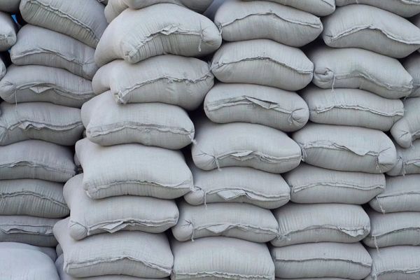 महंगी होती सीमेंट का मुद्दा वित्त मंत्री निर्मला सीतारमण तक पहुंचा&hellip; सांसद ने लिखी चिट्ठी