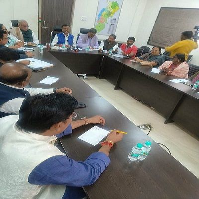 राजीव भवन में बनी पंचायत-निकाय चुनाव के लिए रणनीति...