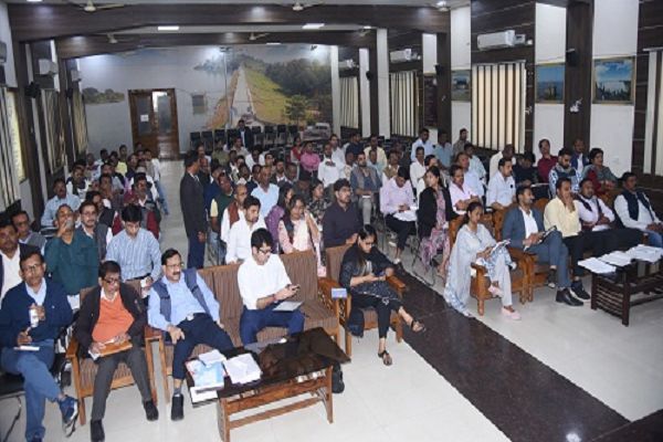 नगरीय निकायों में आज से शुरू होगा नामांकन, तैयारियां पूर्ण