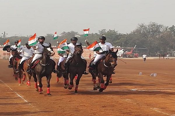 गणतंत्र दिवस के लिए मार्च-पास्ट, पदक अलंकरण सहित फुल ड्रेस फायनल रिहर्सल