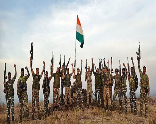 केन्द्रीय अर्धसैनिक बल ने तेलंगाना पुलिस को बेस्ट कंटिजेंट का प्रथम पुरस्कार 