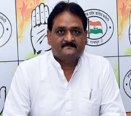 भाजपा ने किसानों, आवास हीनों दोनों को धोखा दिया है- कांग्रेस