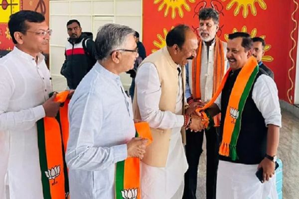  रायपुर पहुंचे नितिन नबीन