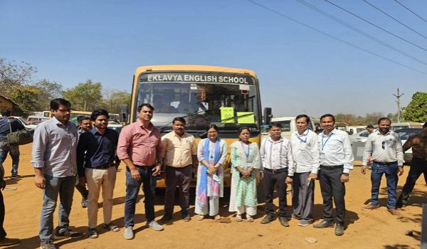 बसना-सरायपाली जनपद में वोटिंग 17 को, मतदान दल रवाना