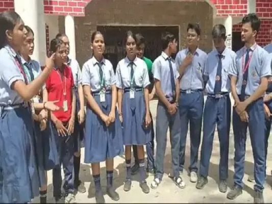 36 स्टूडेंट्स नहीं बैठ पाए 12वीं बोर्ड में