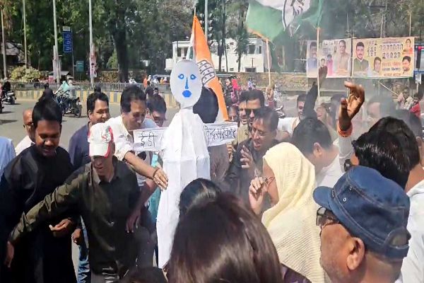 कांग्रेस का ईडी के खिलाफ प्रदर्शन, प्रदेशभर में पुतला दहन