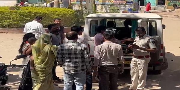 बिलाईगढ़ में चुनावी रंजिश के चलते खूनी संघर्ष, 1 की मौत, कई घायल