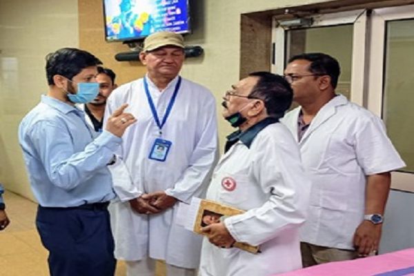 कलेक्टर ने किया जिला अस्पताल का निरीक्षण