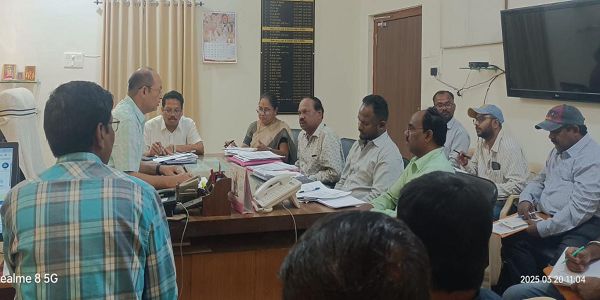 अधीक्षण अभियंता ने की जल जीवन मिशन की समीक्षा