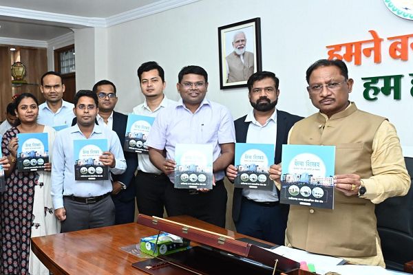 मुख्यमंत्री श्री विष्णु देव साय से छत्तीसगढ़ राज्य प्रशासनिक सेवा संघ के प्रतिनिधिमंडल ने की सौजन्य मुलाकात