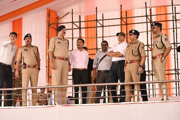 मुख्य सचिव एवं डीजीपी ने बिलासपुर में प्रधानमंत्री के कार्यक्रम के तैयारियों का लिया जायजा 