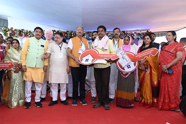 प्रधानमंत्री आवास योजना-ग्रामीण: रायपुर में 11 हजार 946 आवासों का गृह प्रवेश