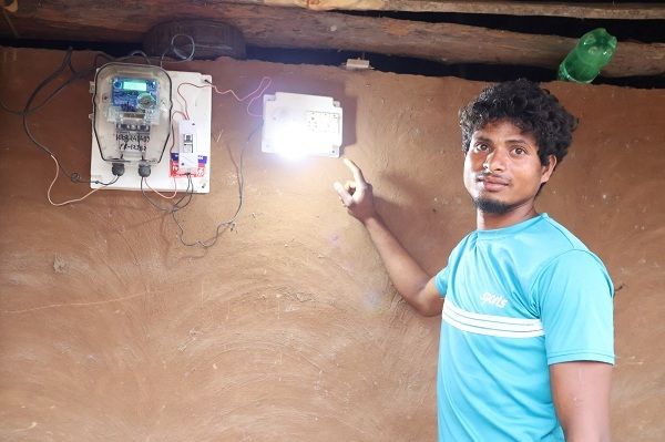 छत्तीसगढ़ के दूरस्थ अंचल में आई रोशनी की नई किरण