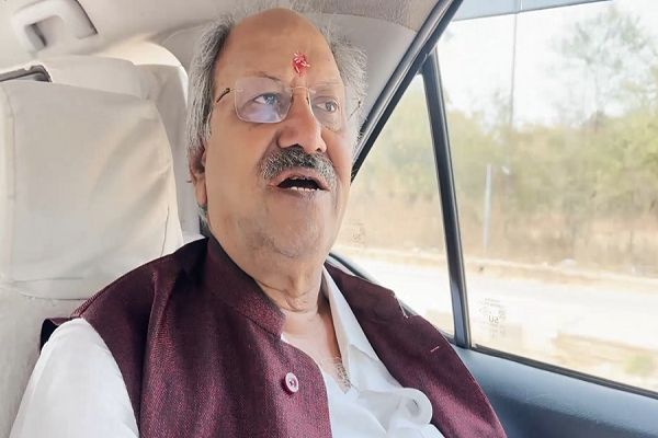 वक्फ बिल के नाम पर मुस्लिमों को डरा रही है कांग्रेस : बृजमोहन