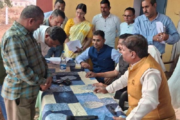 जिला सहकारी केंद्रीय बैंक रायपुर प्रदेश में सर्वाधिक लाभ अर्जित करने वाला बैंक