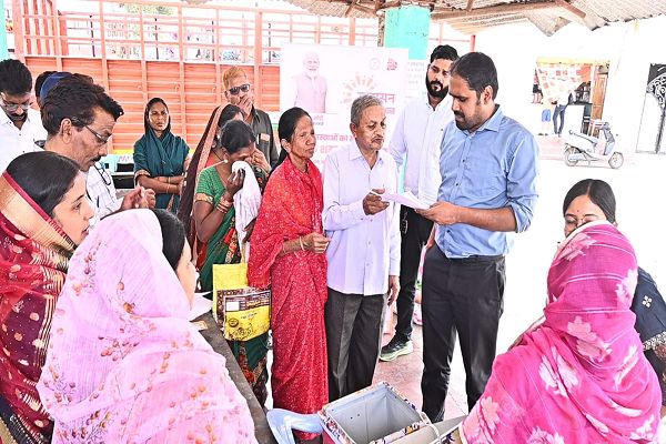सुशासन तिहार: समस्याओं के समाधान के लिए आवेदन देने का सिलसिला शुरू