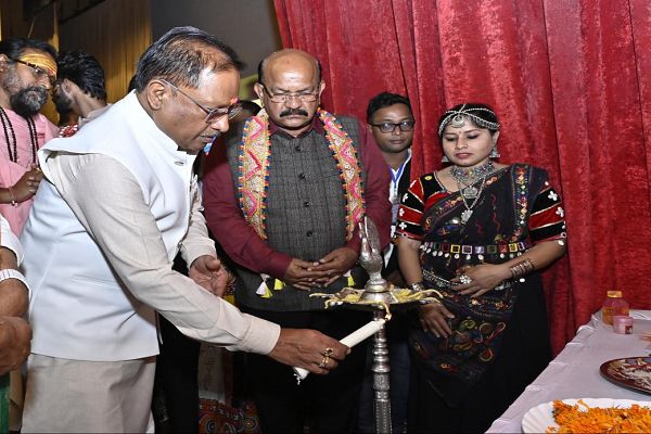 नवा रायपुर में स्थापित होगी राष्ट्रीय तीरंदाजी अकादमी