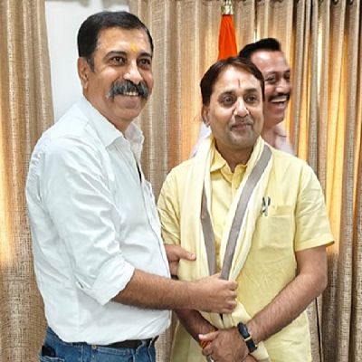 छत्तीसगढ़ पर्यटन बोर्ड के नए अध्यक्ष को अमर पारवानी ने मुलाकात कर बधाई दी