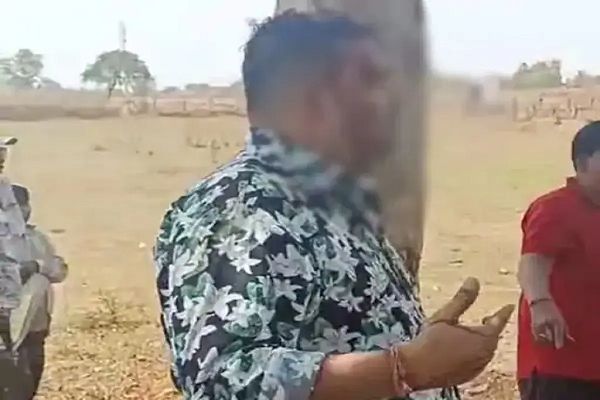  पुरानी रंजिश में सराफा कारोबारी पर जानलेवा हमला, 5 साल पहले हमलावर से हुआ विवाद, खून से लथपथ अस्पताल पहुंचा घायल