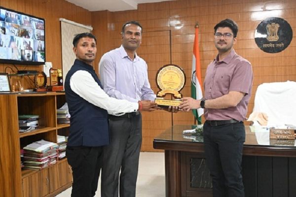 भारत माता सैनिक फिजिकल एकेडमी द्वारा निःशुल्क प्रशिक्षण