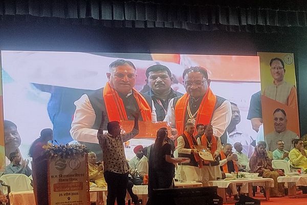 निशक्तजन वित्त  एवं विकास निगम  के पदभार ग्रहण समारोह में शामिल हुएमुख्यमंत्री श्री विष्णु देव साय