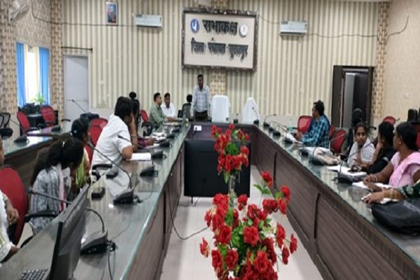 साइबर क्राइम और वित्तीय साक्षरता पर जिला पंचायत सूरजपुर में एक दिवसीय कार्यशाला संपन्न