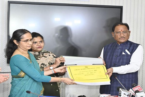 हाई स्कूल और हायर सेकेण्डरी परीक्षाओं के  परिणाम जारी:मुख्यमंत्री श्री विष्णु देव साय ने सफल अभ्यर्थियों को दी बधाई और शुभकामनाएं